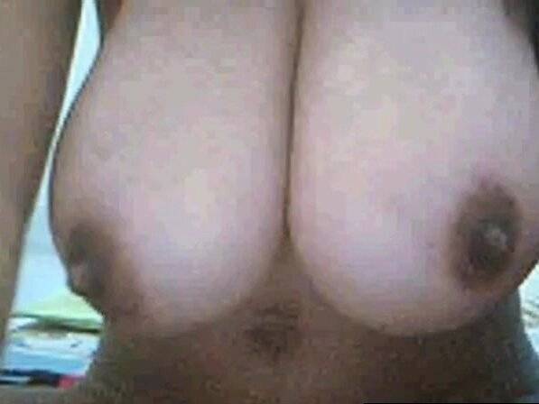 Big Asian Boobs Cam 2 on girlsasian.one