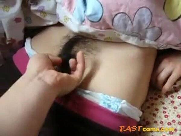 Cumming on Asian girlfriend on girlsasian.one