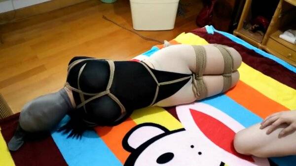 Asian Girl Bondage on girlsasian.one