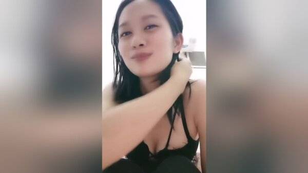 Amateur Asian Teen Licks Ass And Sucks Cock on girlsasian.one