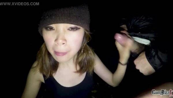 Asian teen quickly finish up her public blowbang before curfew - Japan on girlsasian.one