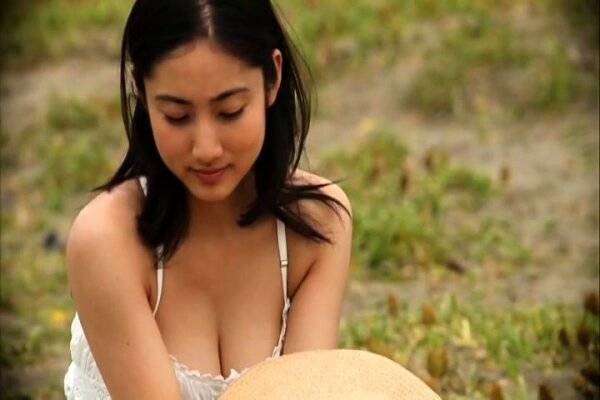 Natural busty asian babe outdoor banging on girlsasian.one