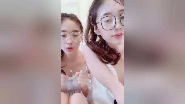 Skinny Asian Teen Lesbians - China on girlsasian.one