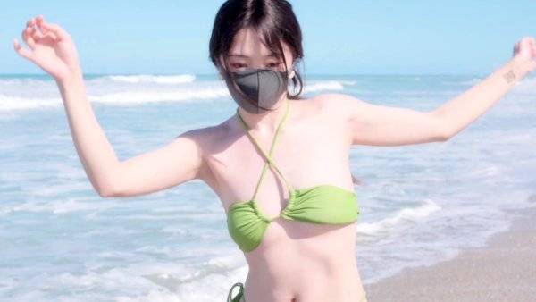 Asian Shower Teens Go Crazy - Japan on girlsasian.one